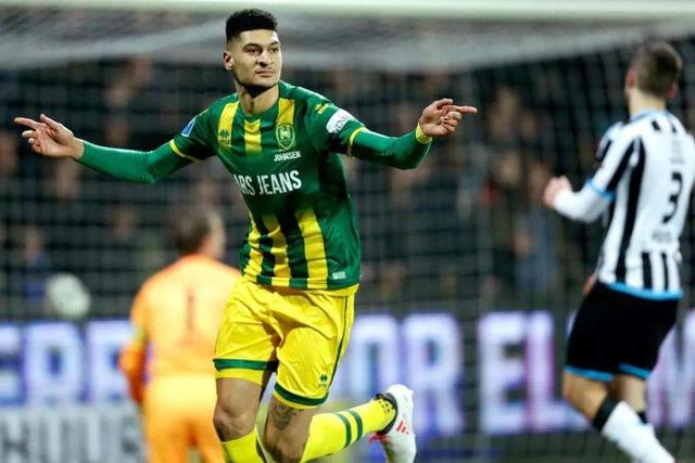 仍是0冠！哈登NBA季后赛得分超库里 升至历史第十