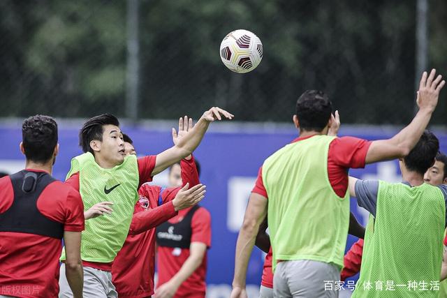 广厦2-0夺赛点！媒体人：感觉波澜不惊 孙铭徽身体看起来也还好